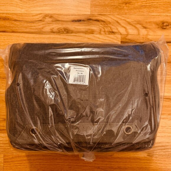 New Think Tank Photo Retrospective 7M Shoulder Bag Mirrorless Cameras Pinestone - Picture 6 of 6